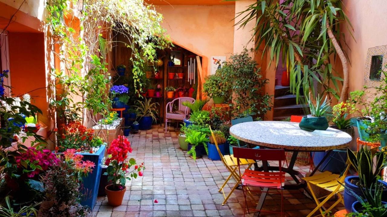 Petit Patio En Centre Ville Nimes Exterior photo